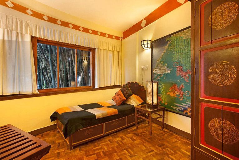 Others 5, Norling House, Kangra