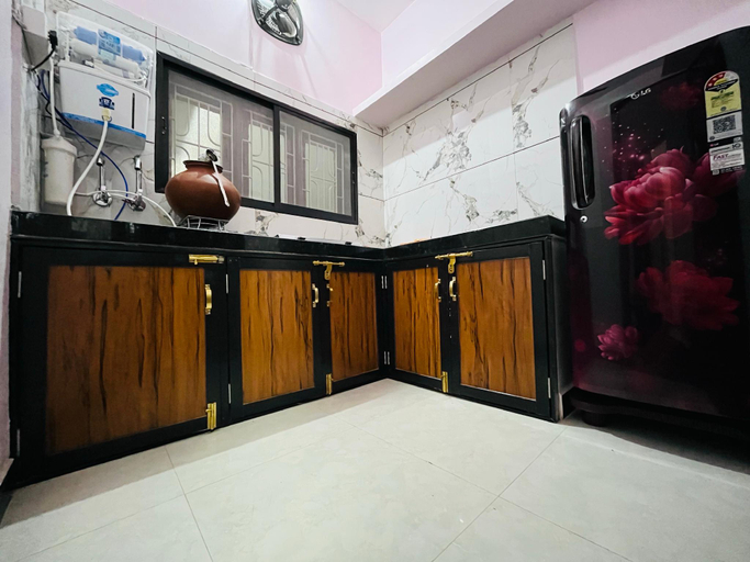 Others 4, Shrilok Kutir - 2BHK Homestay, Ujjain