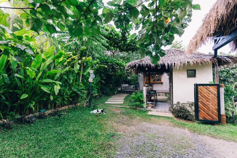Others 5, Himaya Siargao , General Luna
