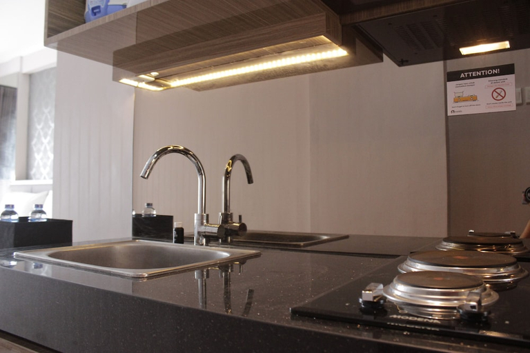 Others 3, Gorgeous Studio Gateway Pasteur Apartment with Mountain View, Bandung