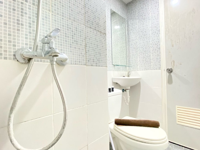 Others 1, Modest 2Br Apartment At Jarrdin Cihampelas, Bandung