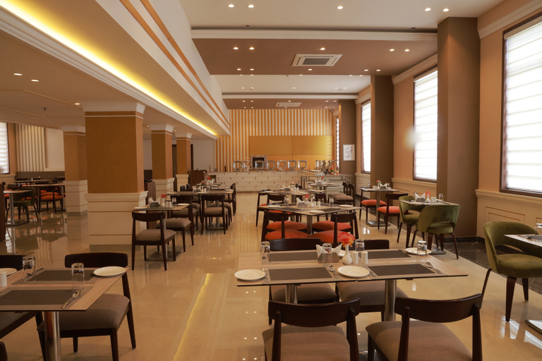 Food & Drinks 5, Starlit Suites Tirupati, Chittoor