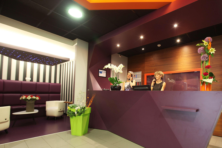 Public Area 3, Best Western Hotel de Paris, Mayenne