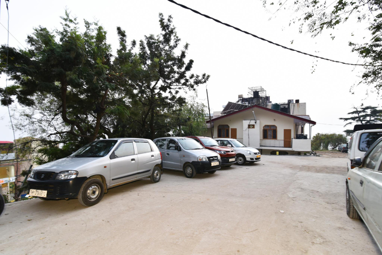 Others 2, Surbhi Guest House, Kangra