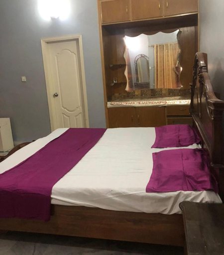 Others 4, Jaffrey's Guest House, Karachi