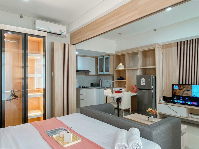 Others 3, Big And Comfy Studio At Vasanta Innopark Apartment, Cikarang