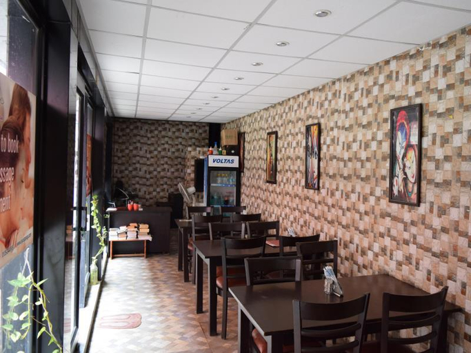 Food & Drinks 3, Hotel brijwasi palace, Garhwal