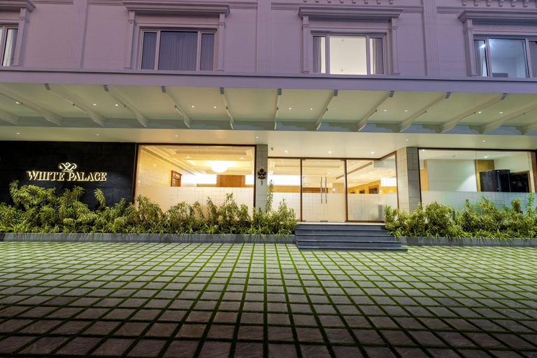 Others 5, White Palace Hotel, Thrissur