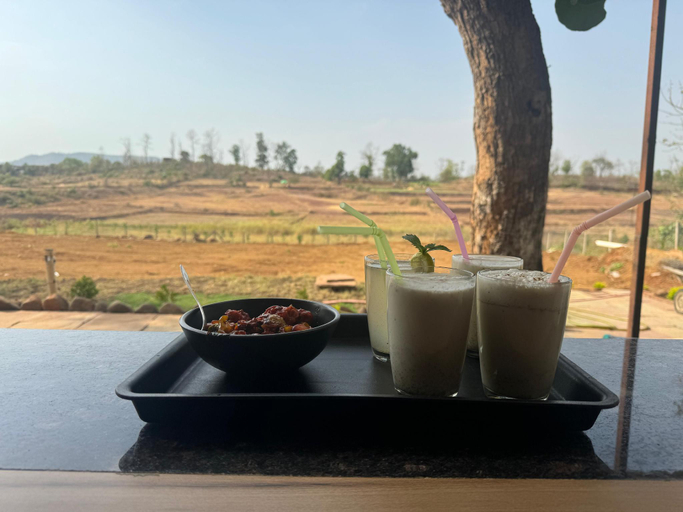 Food & Drinks, THE GOLDEN WOODS RESORT, Hoshangabad