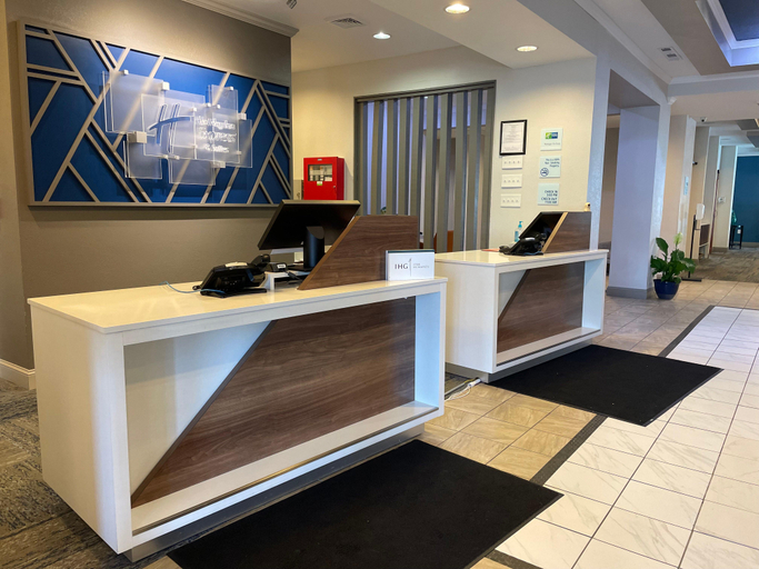 Public Area 5, Holiday Inn Express & Suites MONTGOMERY, Orange