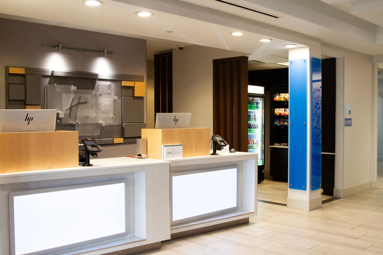 Public Area 3, Holiday Inn Express & Suites OVERLAND PARK, Kansas City
