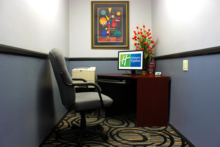Public Area, Holiday Inn Express VAN NUYS by IHG, Los Angeles