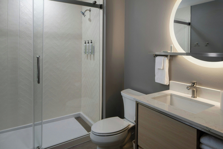 Bathroom 4, Towneplace Suites By Marriott Surprise Prasada, Maricopa
