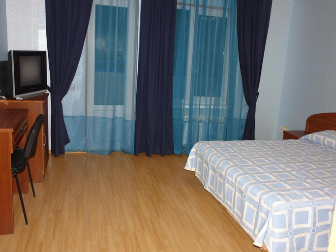 Others 4, Chernomor Hotel, Gelendzhik gorsovet
