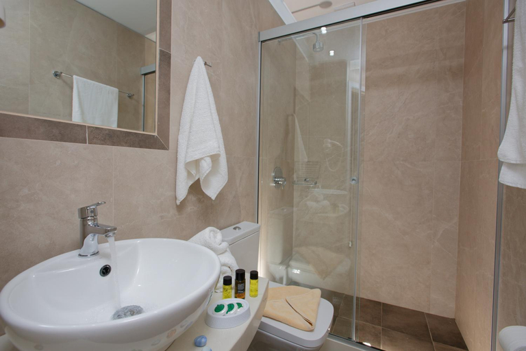 Bathroom, Cretan Garden Adults only Hotel 16plus, Crete