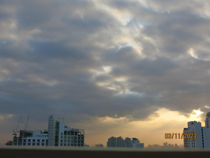 Others 3, Araneta City Cubao , Manhattan Plaza Corner Unit With Amazing View From The 19th floor, Quezon City