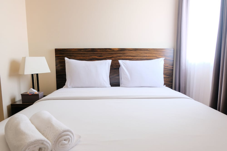 Guestroom 2, Homey 3Br Apartment At Braga City Walk, Bandung