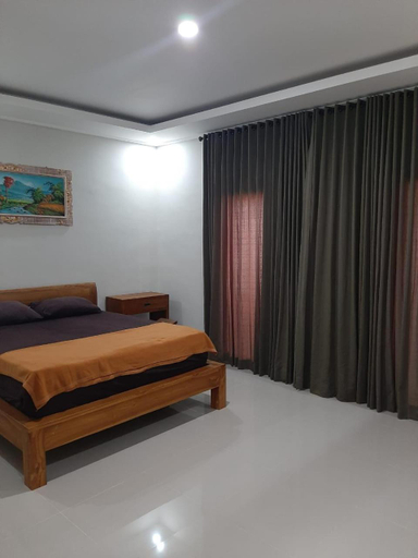 Others 2, Pondok Giri 3, Badung