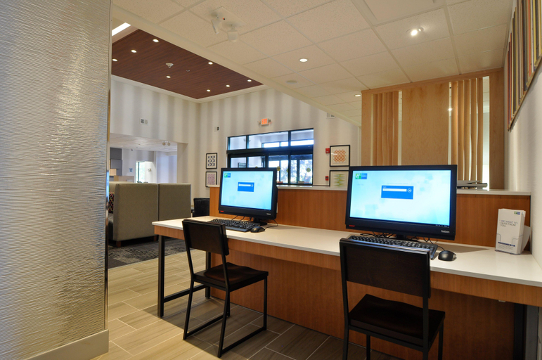 Public Area, Holiday Inn Express QUANTICO - STAFFORD by IHG, Stafford