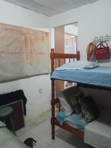 Others 2, Kitnet no centro de buzios para ate 06 pessoas, Armação dos Búzios