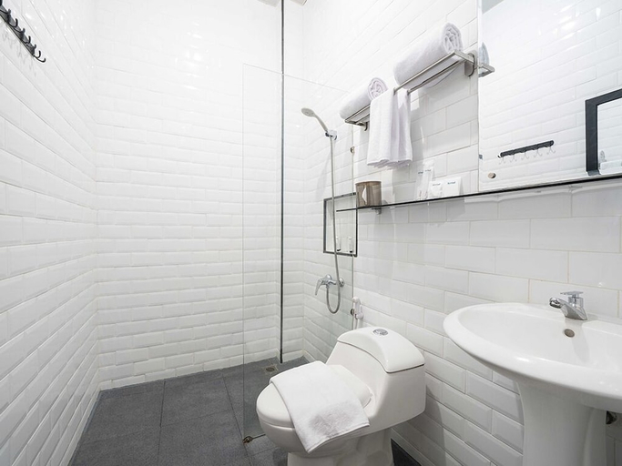Bathroom, Kyriad M2 Lampung, Bandar Lampung