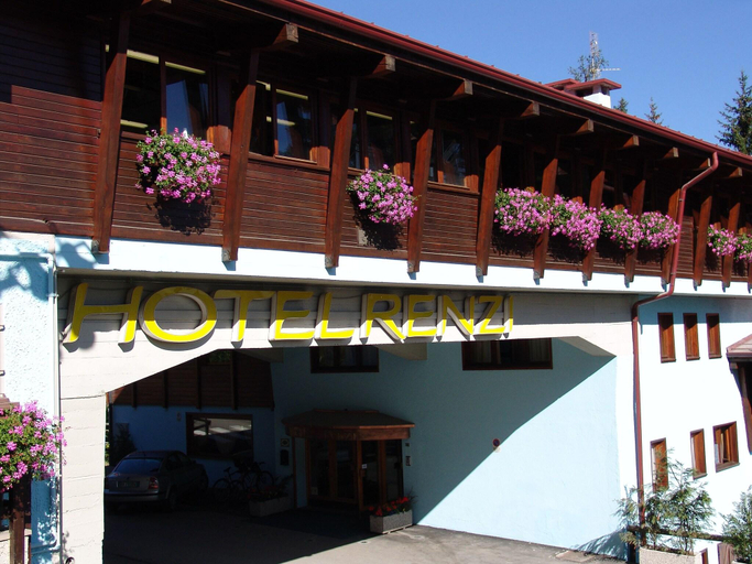 Exterior & Views, Hotel Renzi, Trento