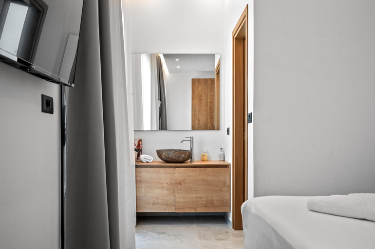 Bathroom 3, Aetheria & Aura Suites by Temma Villas, Crete