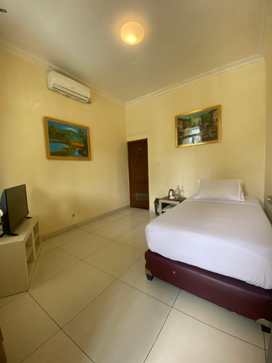 Bedroom 5, TripleTree Ken Hotel, Bogor