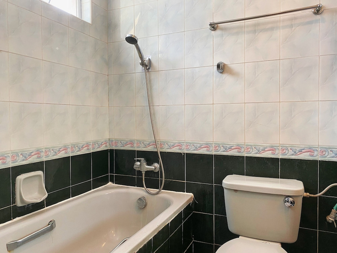 Bathroom 3, K HOTEL 12, Singapura