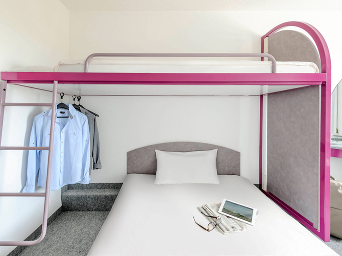 Bedroom 2, ibis budget Berlin Hoppegarten, Märkisch-Oderland