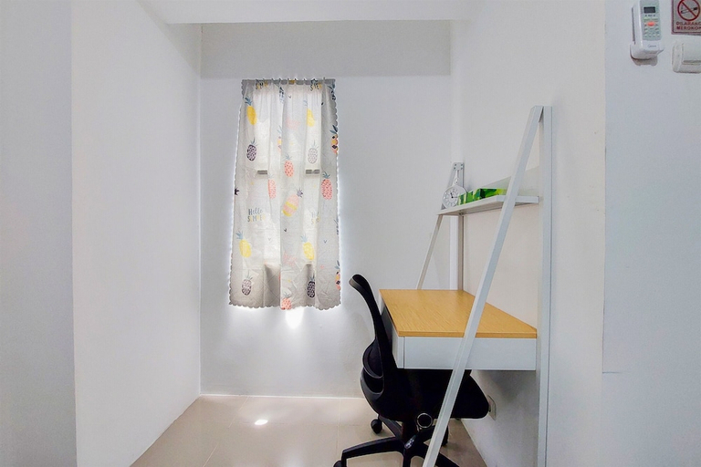 Hotel Interior, Fancy And Nice Studio At Urbantown Serpong Apartment, South Tangerang