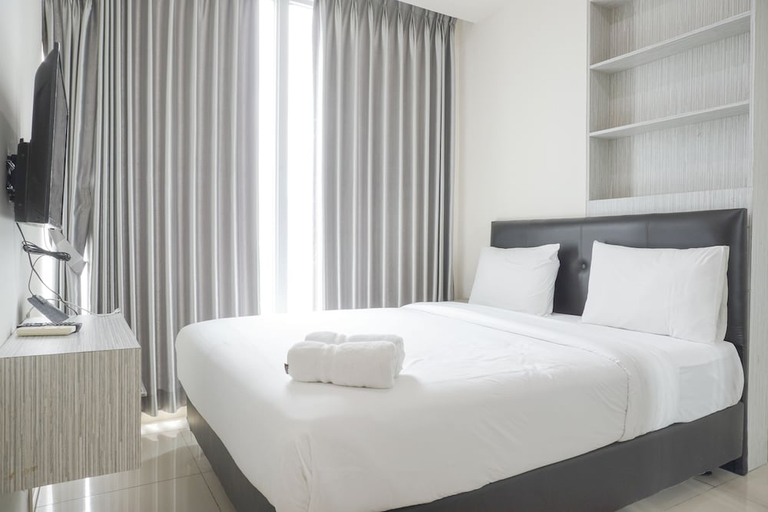 Bedroom 2, Comfort 2Br At Tree Park City Bsd Apartment, South Tangerang