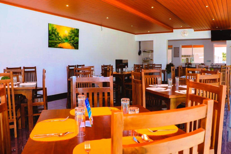Food & Drinks 2, Athkandura Hotel, Palugaswewa