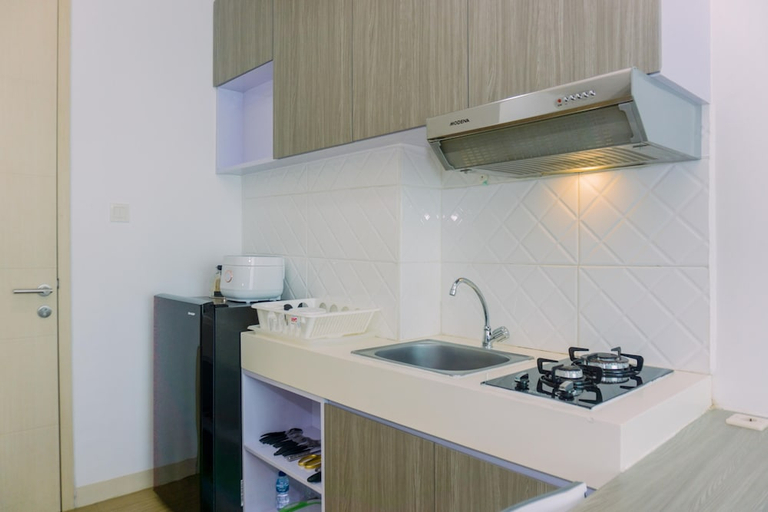 In-Room Kitchen 5, Cozy Living Studio Apartment Tree Park City Bsd, South Tangerang