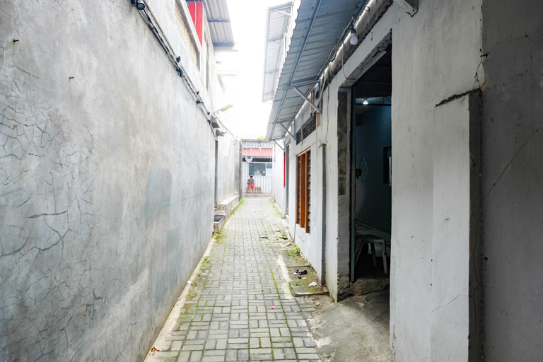 Others 4, RedDoorz near Lippo Mall Yogyakarta 3, Yogyakarta