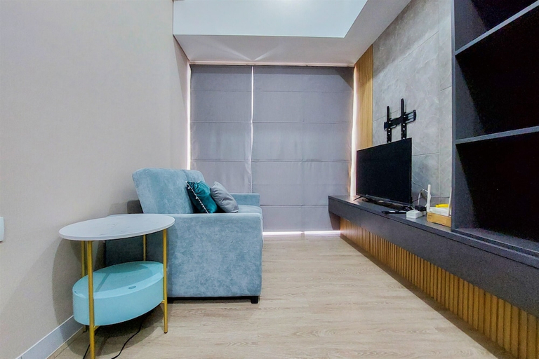 Living Area 4, Warm And Simply 1Br At 7Th Floor Casa De Parco Apartment, South Tangerang