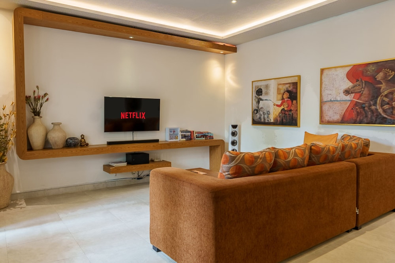 Others 5, Villa Orange - 900m from Beach, Badung