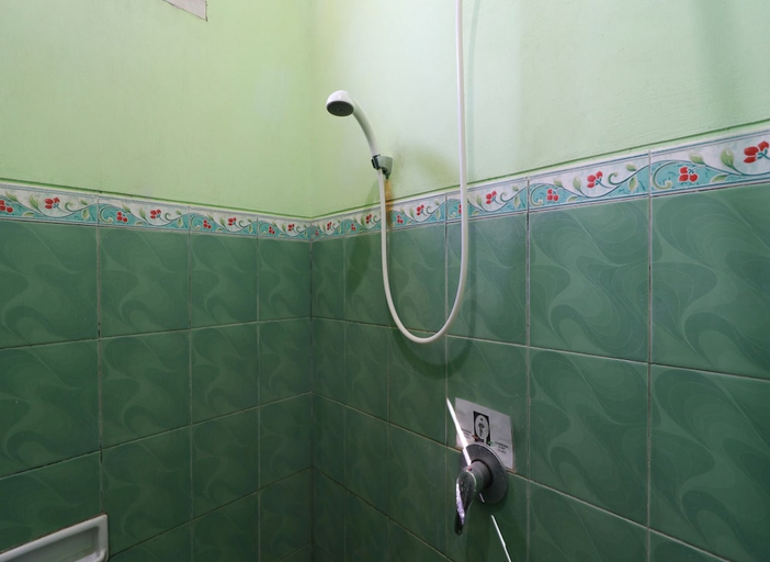 Bathroom 5, Cantik Hotel, Bandung