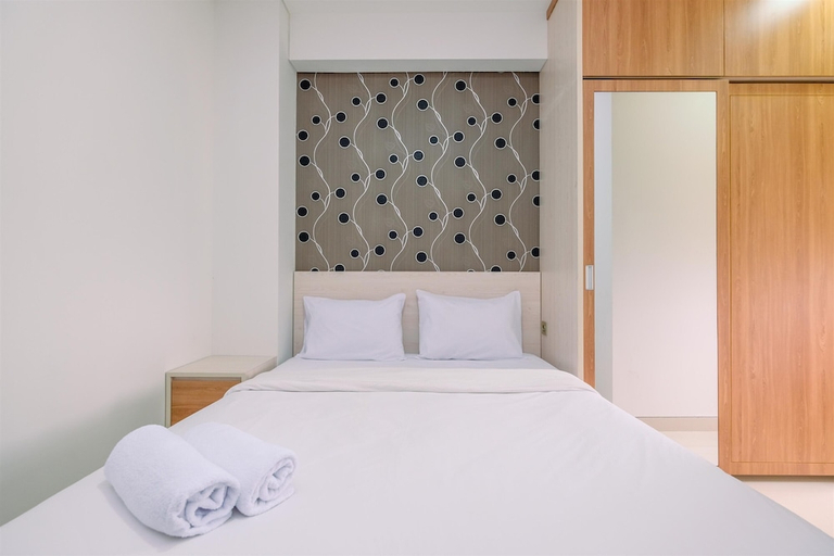 Bedroom 1, Nice And Elegant 2Br At Transpark Cibubur Apartment, Depok