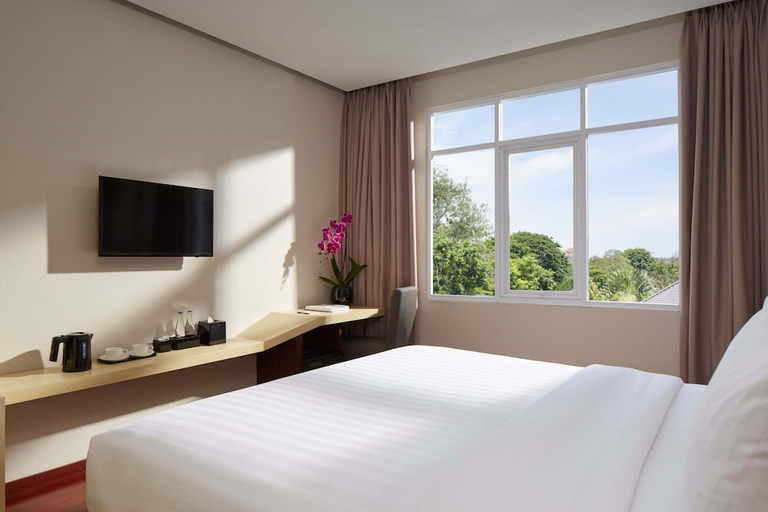 bedroom 12