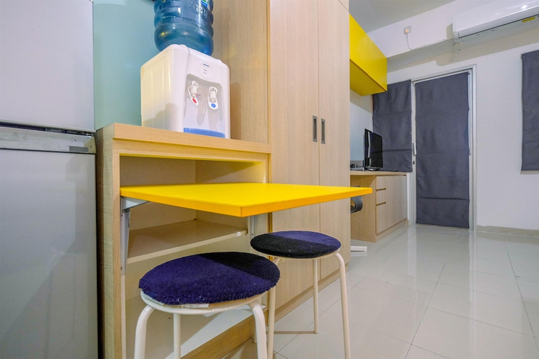 Others 5, Warm and Cozy Studio Park View Condominium Apartment, Depok