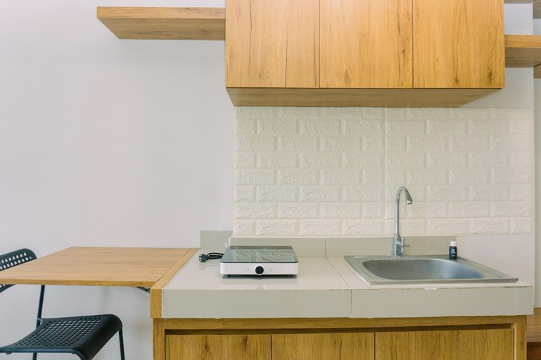 In-Room Kitchen 4, Comfy And Nice Designed Studio Parkland Avenue Apartment, Tangerang Selatan