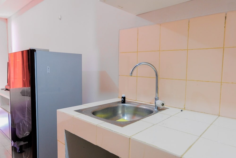 Others 5, Simple Studio Apartment at Serpong Greenview By Travelio, South Tangerang