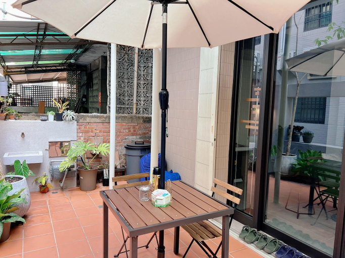Others 4, Season B&B - Hehe, Tainan