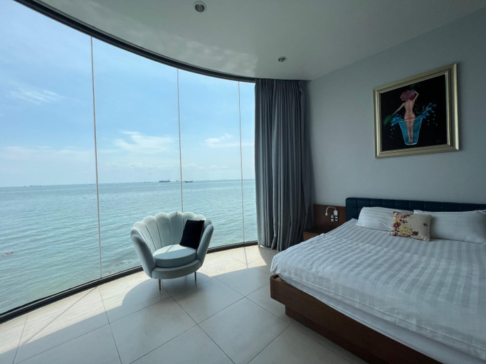 Others 2, Nancy Tran Grand Strip Vung Tau 1, Vũng Tàu