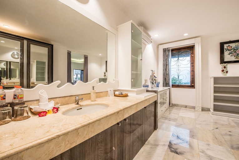 Bathroom 3, VILLA BALI CASTLE NUSA DUA, Badung