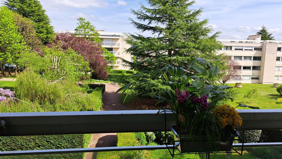 Others 5, Appartement de standing a Bailly 78870, Yvelines