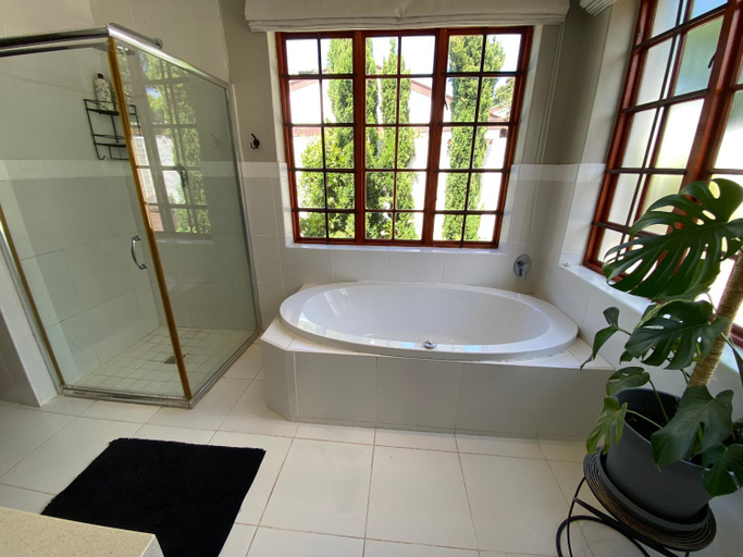 Others 3, Garden Home in Upper Walmer, Nelson Mandela Bay