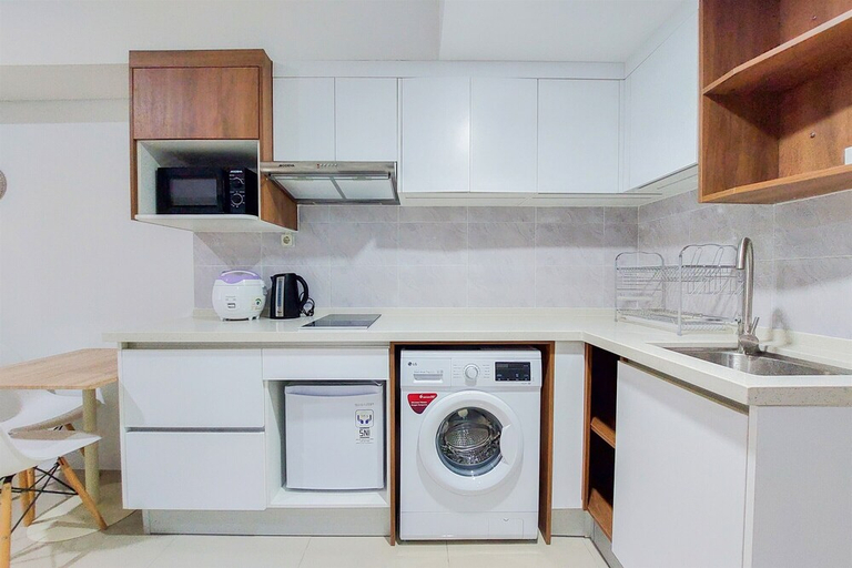 Others 5, Homey and Cozy Stay Studio Tamansari Bintaro Mansion Apartment, Tangerang Selatan