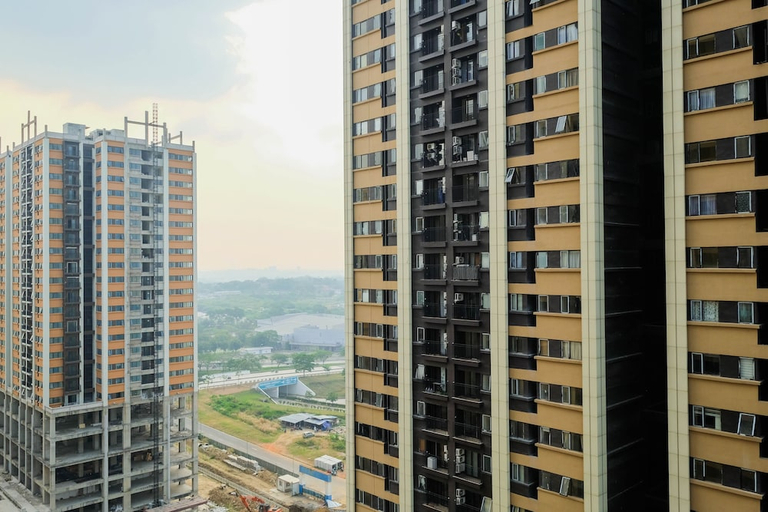 Exterior & Views 2, Cozy 2Br At Meikarta Apartment, Cikarang